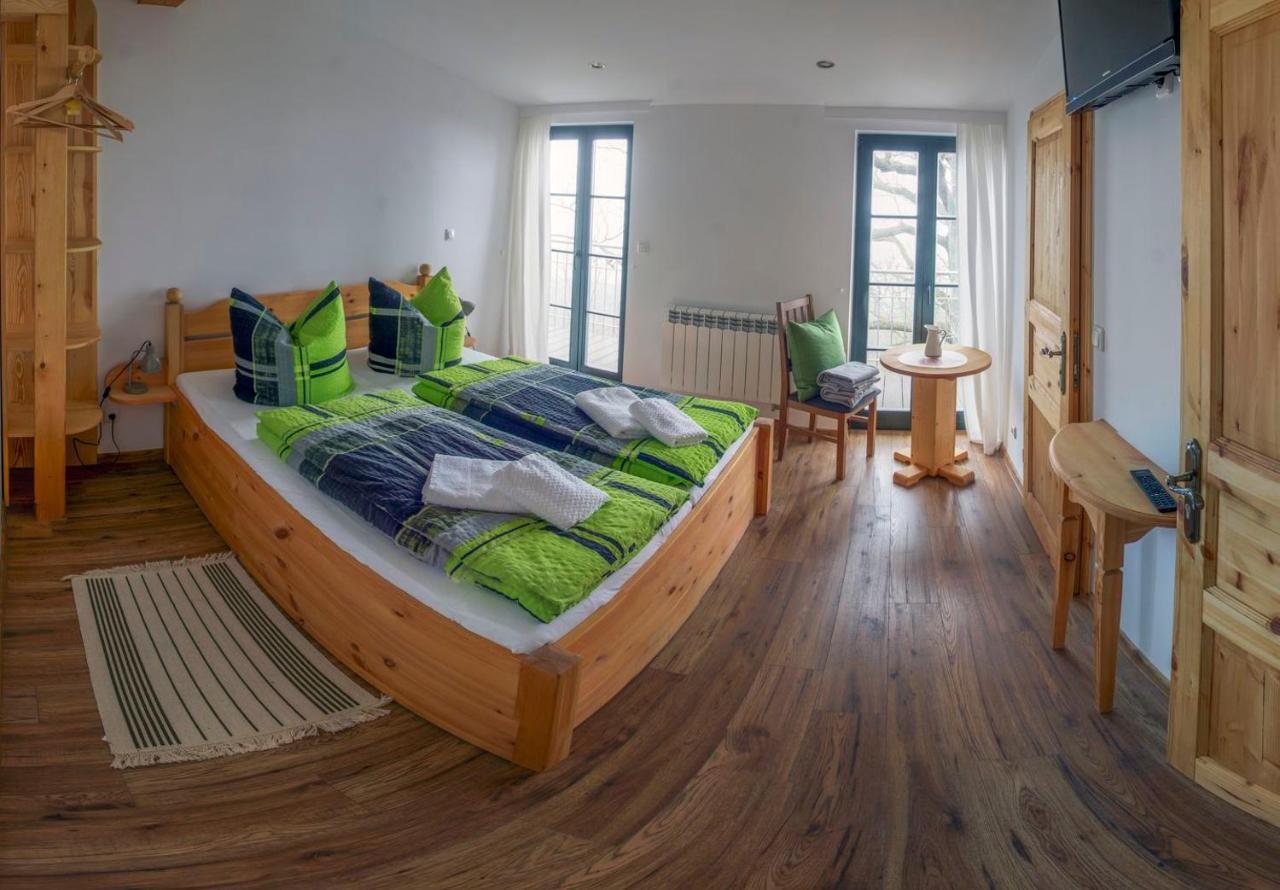 Berghaeusel Hotel Loebau Ngoại thất bức ảnh